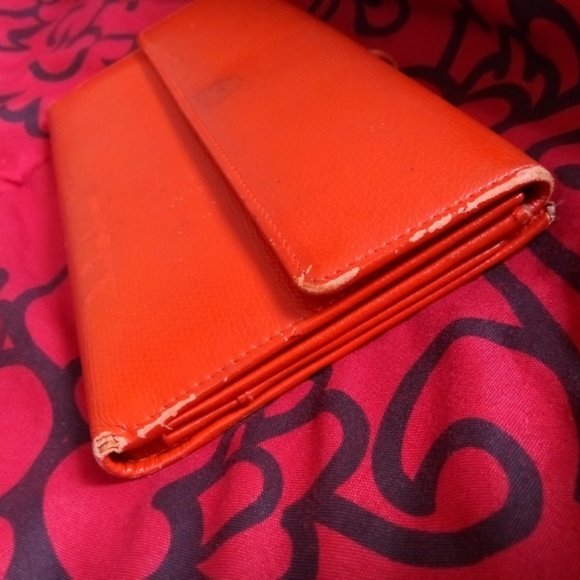 Long leather chanel orange wallet gold snap close - Picture 8 of 10